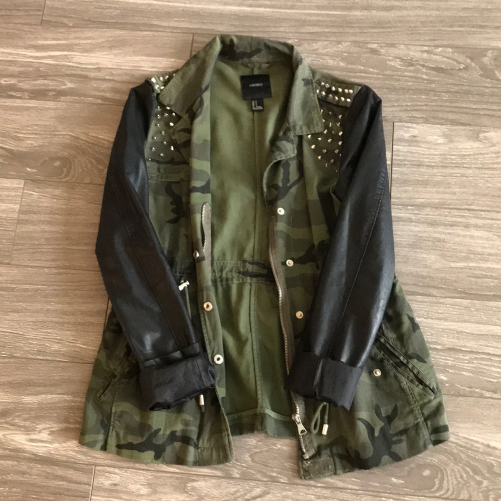 Studded Camo+Leather Sleeves Jacket